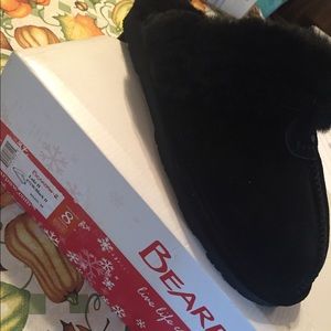 Bear paw slippers